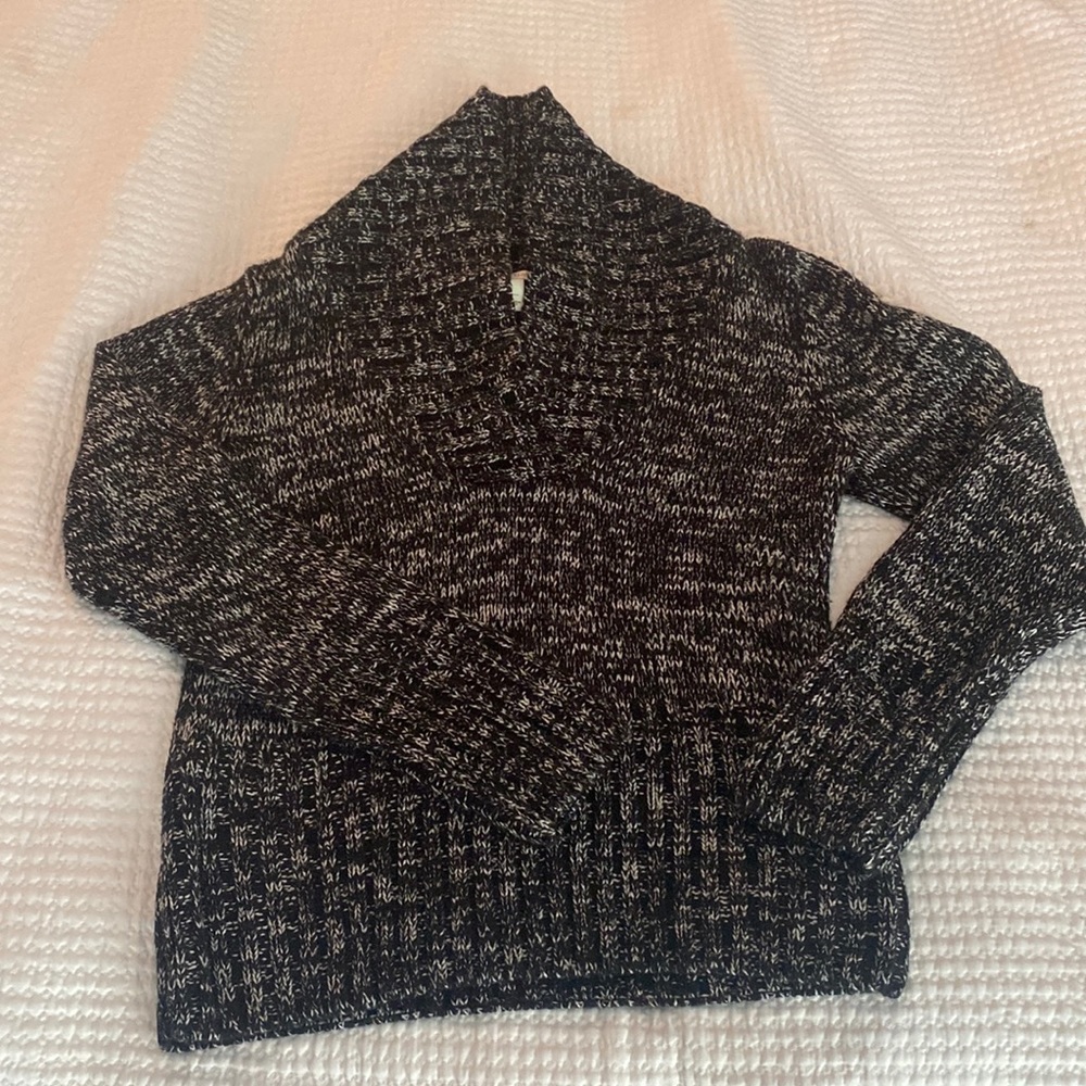 White House Black Market Sz S, black & white shawl neck sweater w/silver thread